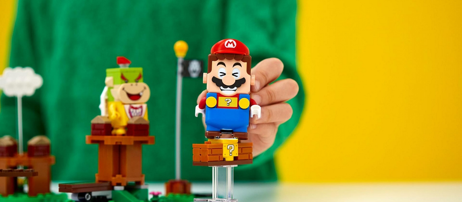 Энтузиаст использовал Марио из Lego, чтобы играть в Super Mario Bros.