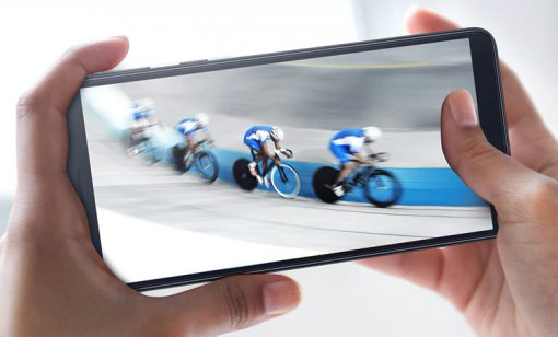 Смартфон Samsung Galaxy A3 Core стоит меньше 7000 рублей