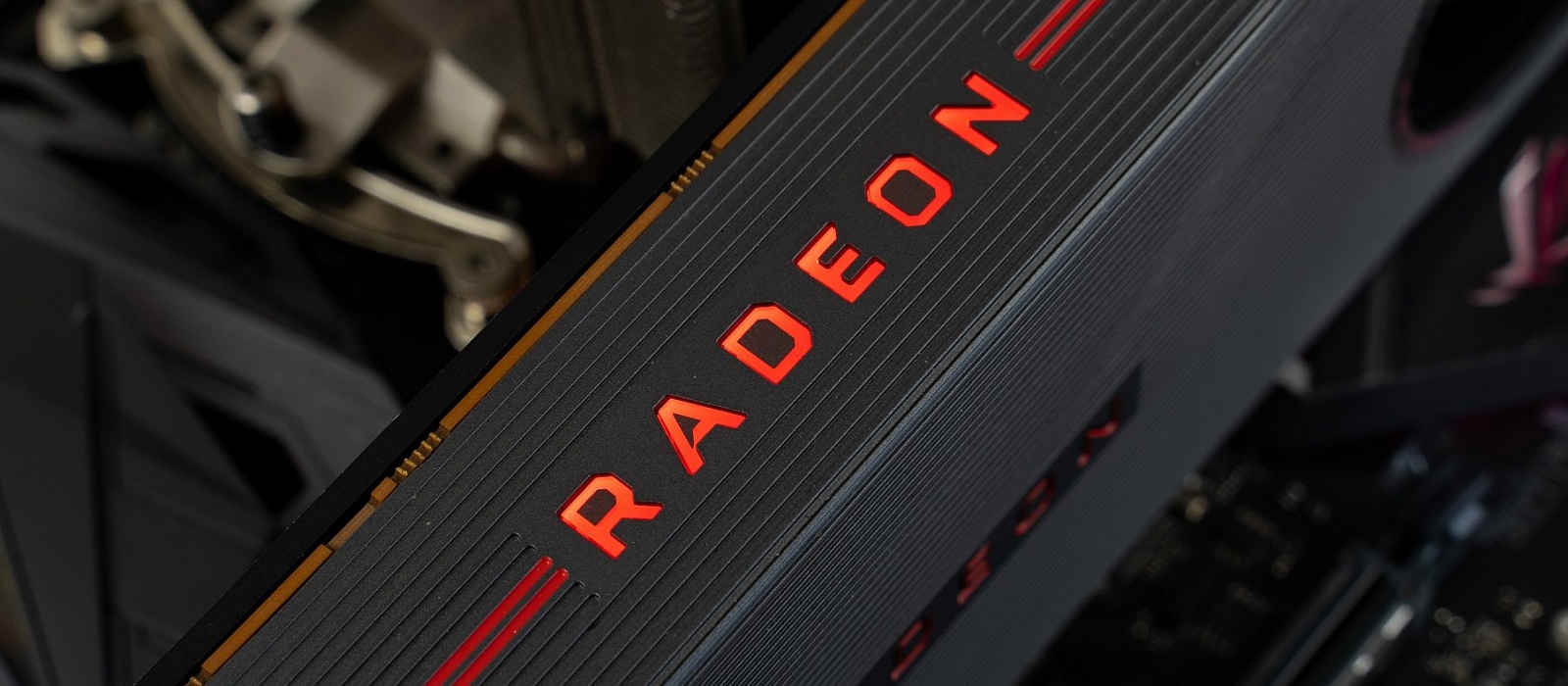 AMD анонсировала видеокарты Radeon 6000 с трассировкой лучей