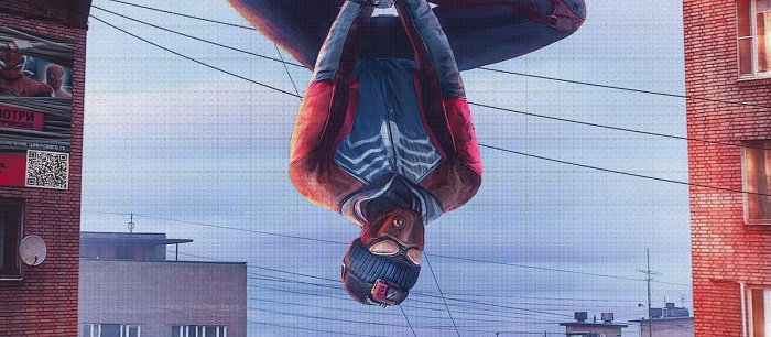 Приключения Питера Паркера в России: художник нарисовал постер вымышленного фильма «Северный паук»