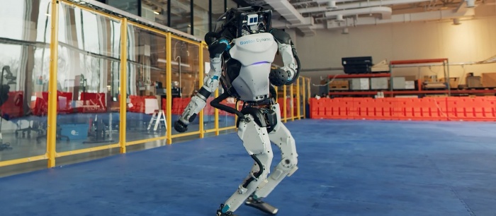 Так начался Horizon: роботы Boston Dynamics станцевали вместе с робопсом в новогоднем ролике