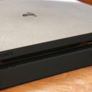 PS4 Slim и PS4 Pro пропали из продажи в розничных сетях